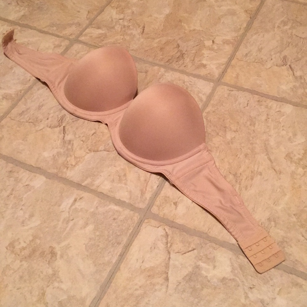Strapless push-up nude bra size 36C